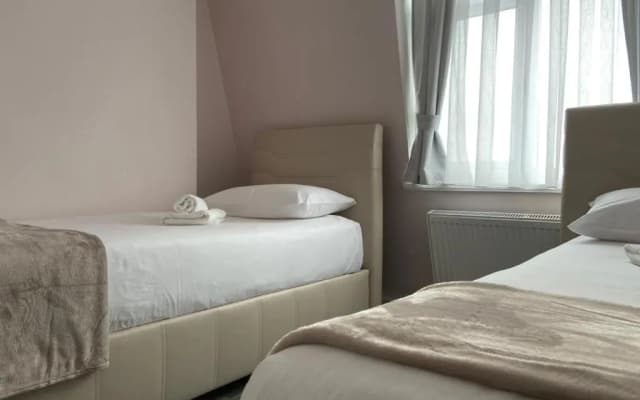 Boutique Apartments - photo 2