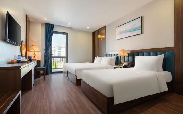 Halong Boutique Hotel - photo 3