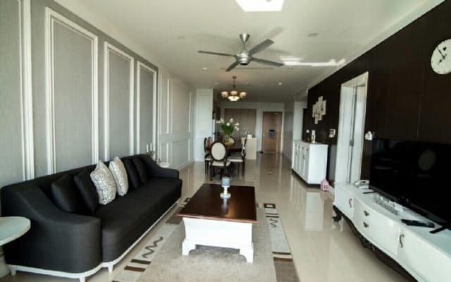 Sky Starlight Apartment - photo 3