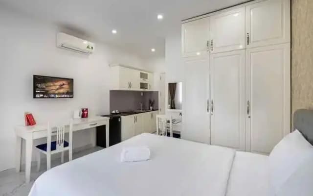 Lotus Hotel 18 Nguyen Phi Khanh - photo 4
