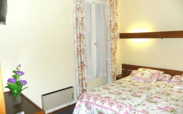 Nouvel Hotel Paris 18 - photo 5