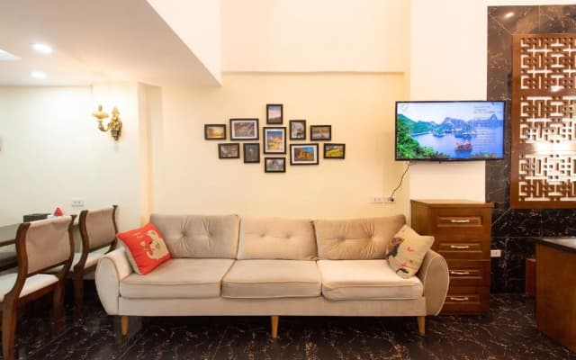 Ibiz Hotel - photo 5