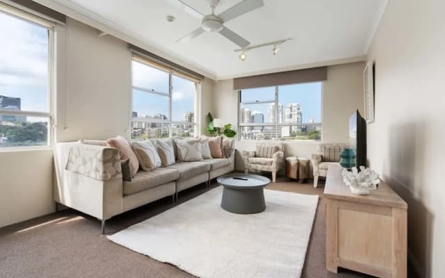 Harbourside 53 in Mcmahons Point - photo 4