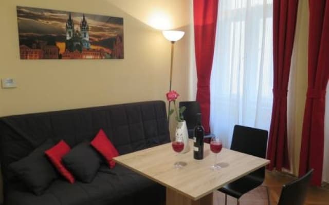 Astronomical Clock Apartment - photo 2