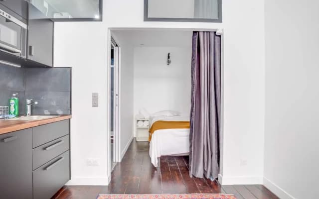 Design Apartment Near Bastille - photo 2