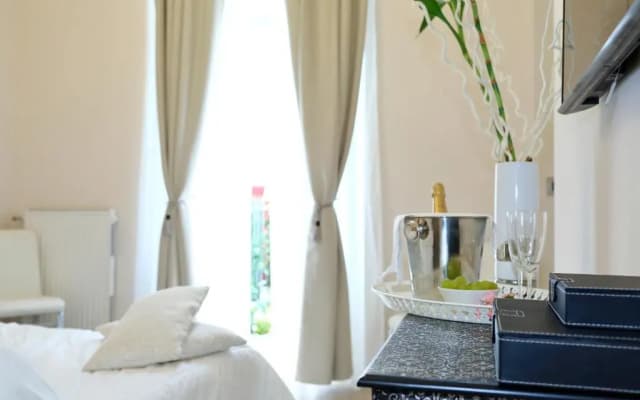 St. George's Vatican Suites - photo 2