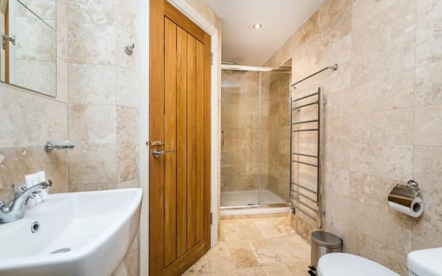 Battersea Studio Apartment - photo 3