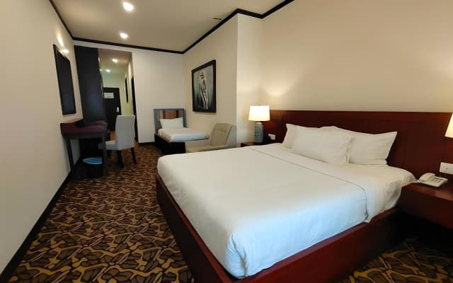 Riviera Suites Melaka - photo 5