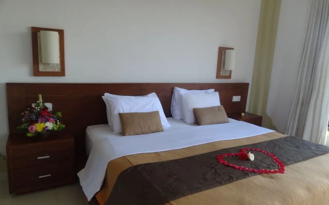 Hibiscus Cottages - photo 4