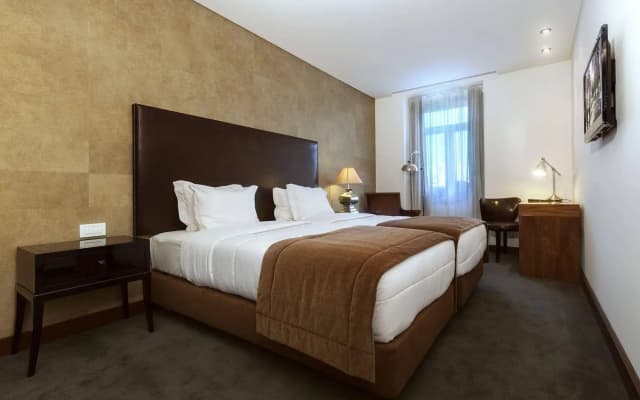 Lisboa Carmo Hotel - photo 5