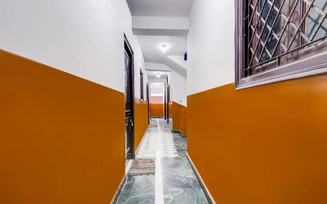 OYO Flagship 74558 Mishra Guest House - photo 3