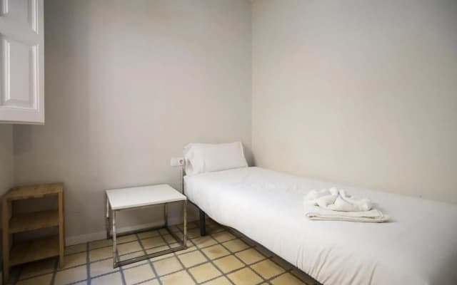 41CB193- Charming rustic apartment - photo 2