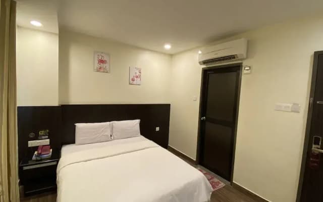 OYO 89775 98inn - photo 5