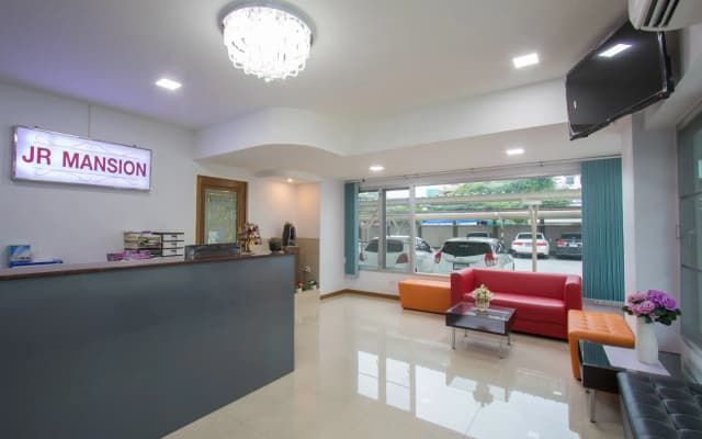 JR Mansion - photo 2