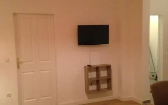 City Apartment - photo 3