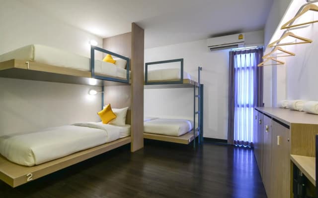 Wake Up Aonang Hotel - photo 2