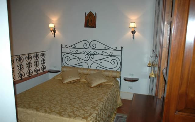 First of Florence Residence - photo 2