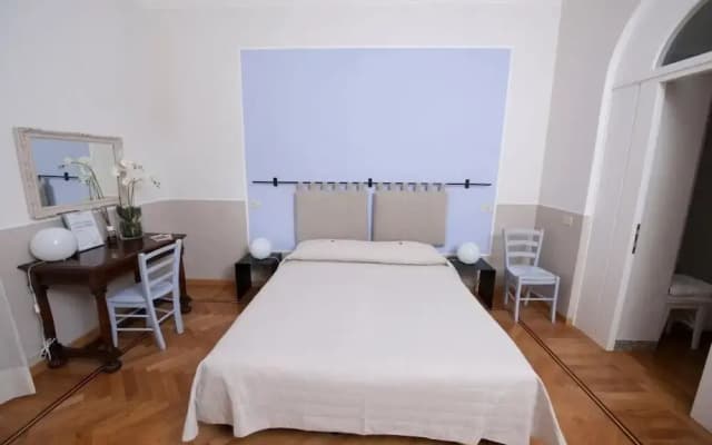 Florian Rooms - photo 4