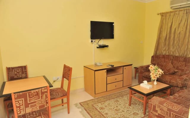 Manam Hotel Apartments - photo 2
