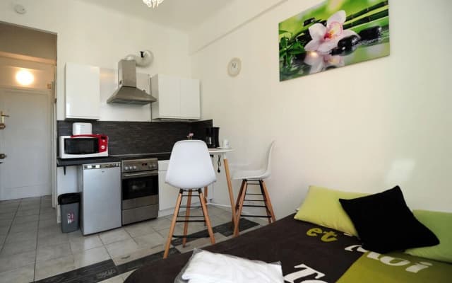 Studio Notre Dame - 5 Stars Holiday House - photo 4