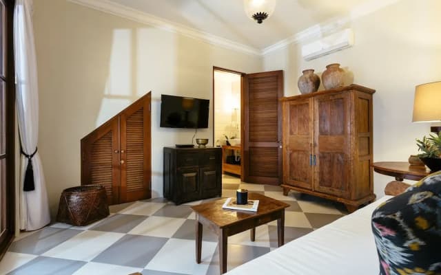Villa Soleh - photo 2