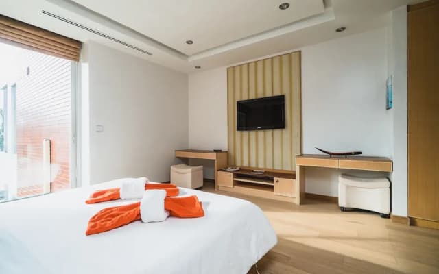 BangTao Beachfront by Lofty - photo 2
