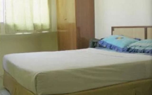 Politan Hotel - photo 2
