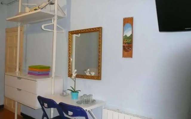 Hostal Loyola - Hostel - photo 4
