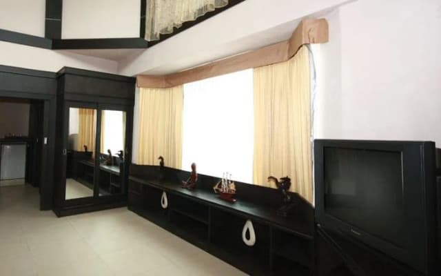 Guitar Residence - photo 3