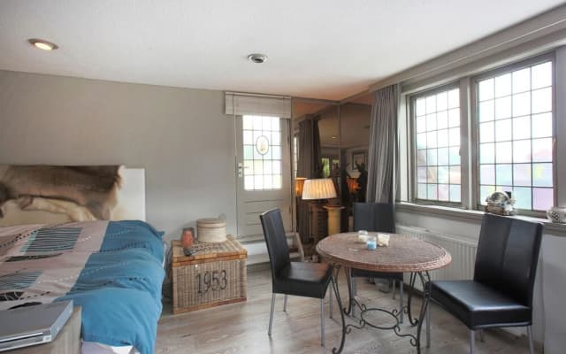 Stylish Studio In Houseboat - photo 4