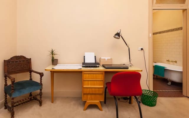 MADELINE, 1BDR Fitzroy Apartment - photo 4