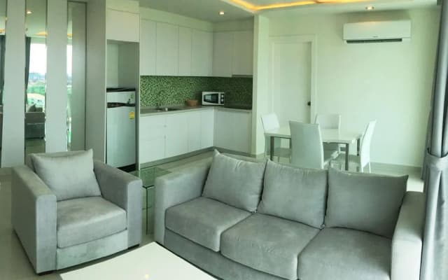 Amazon Residence Pattaya Sunny Rentals - photo 2