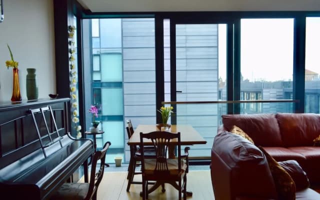 1 Bedroom Central Apartment - photo 5