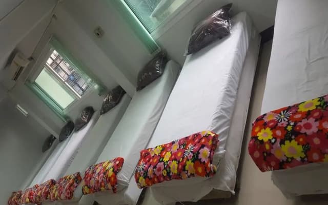 H Youth Hostel - photo 4