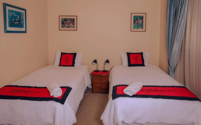 Bluebell Cottage - photo 5