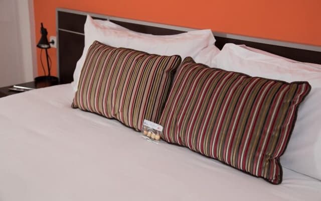 Lodgers Choice Rentals - photo 4
