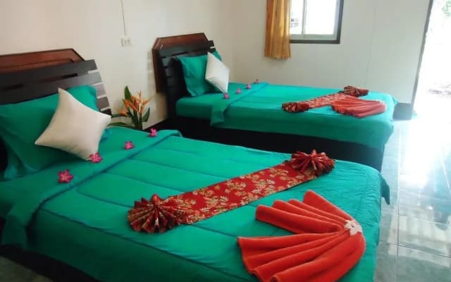 Raya Lanta Resort - photo 2