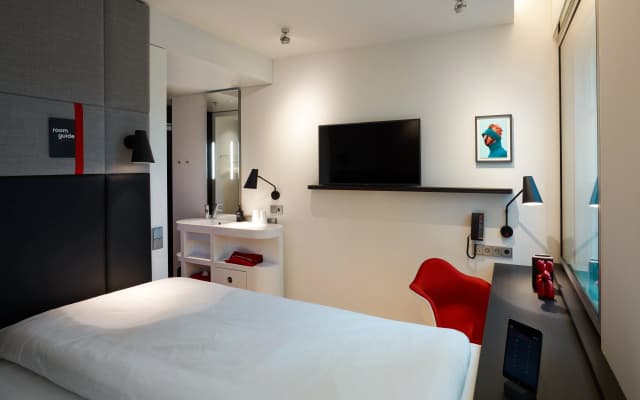 citizenM Amstel Amsterdam - photo 4