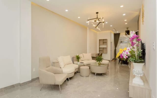 Mer Villa And Hotel Da Nang - photo 2