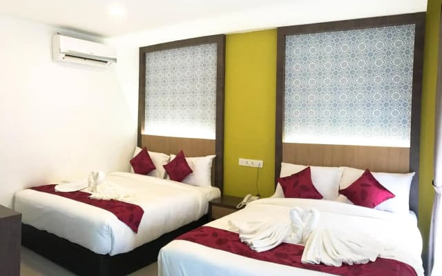 Check In Hotel - photo 2