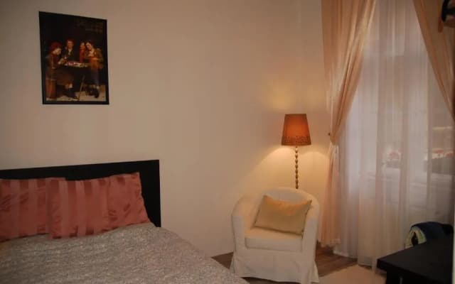 Balázs Apartment - Oktogon - photo 2