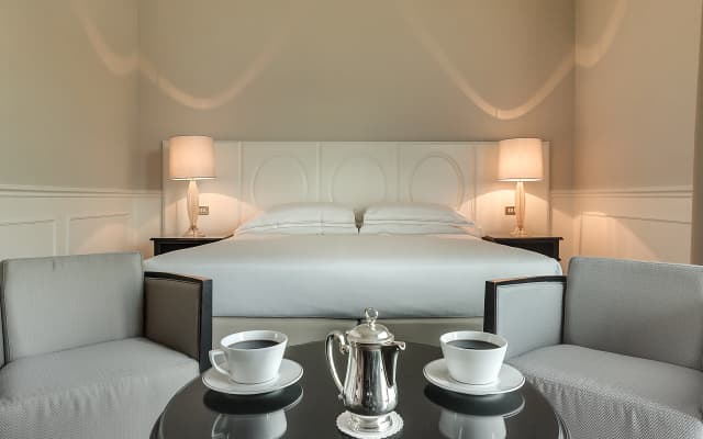 Plaza Hotel Lucchesi - photo 5
