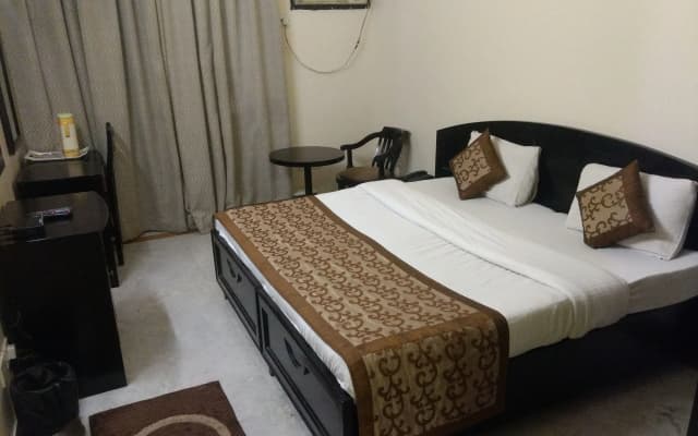 Hotel City Centre Inn New Delhi - photo 4