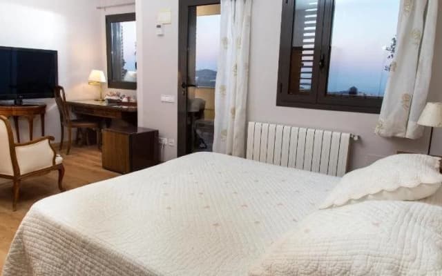 Anita’s Bed and Breakfast - photo 2