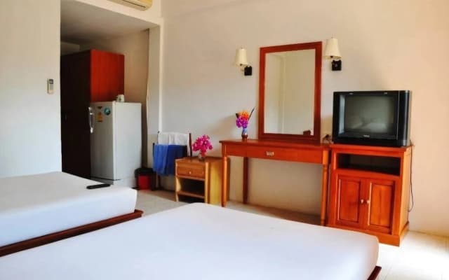 Aloha Apartment - photo 3