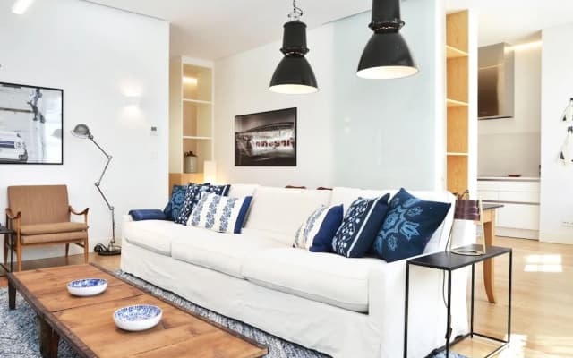 Urban Chic Apartment - photo 4