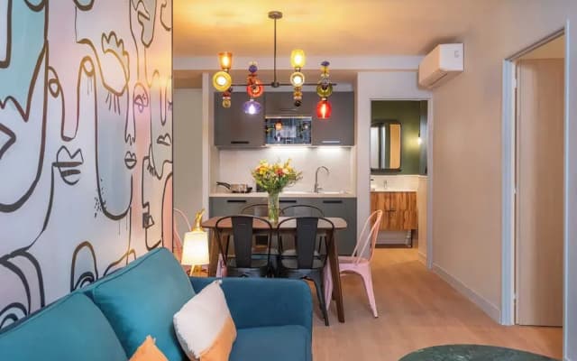 West Paris Suite - photo 2