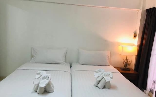 I-Inn Hotel - photo 3