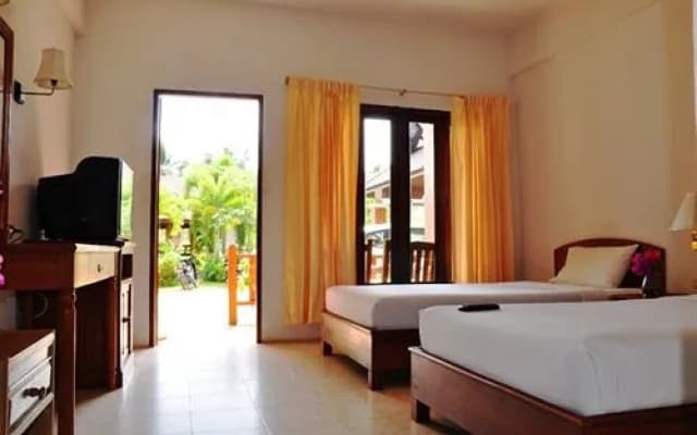 Aloha Apartment - photo 4