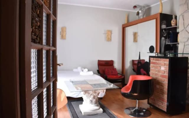 Bright Parisian Studio for 2 - photo 3
